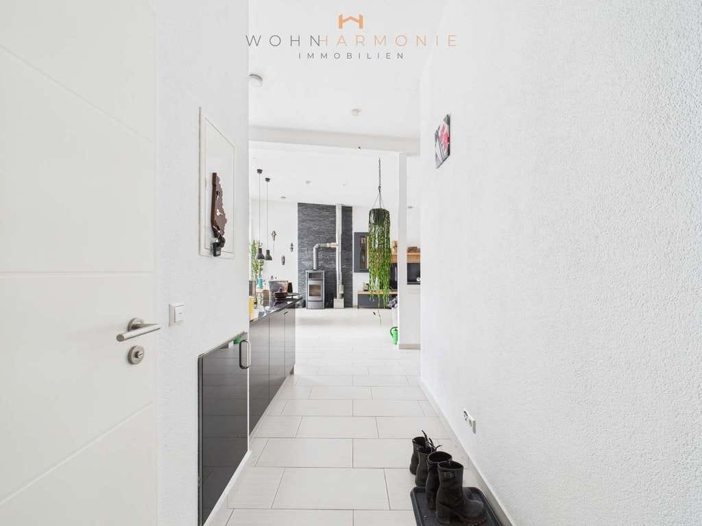 Immobilie in Bretzfeld - großzügige, helle 3,5 Zimmer – offene Architektur mit Südbalkon - Bild 1