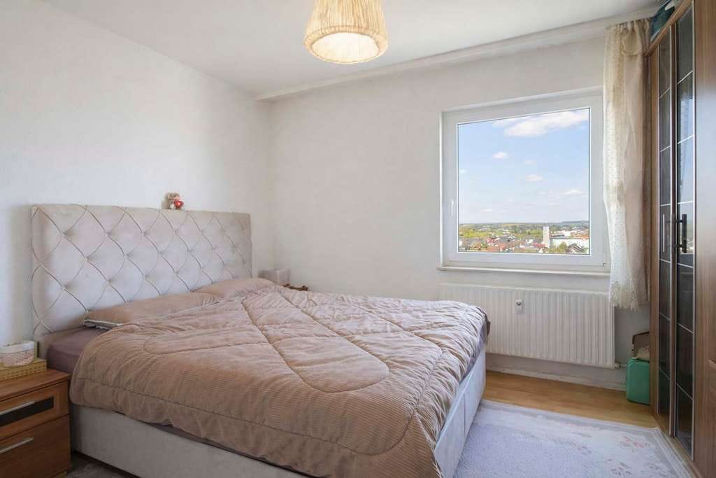 Immobilie in Erlensee - Viel Platz für Familienleben – 4-Zimmer-Wohnung mit großer Loggia - Bild 5