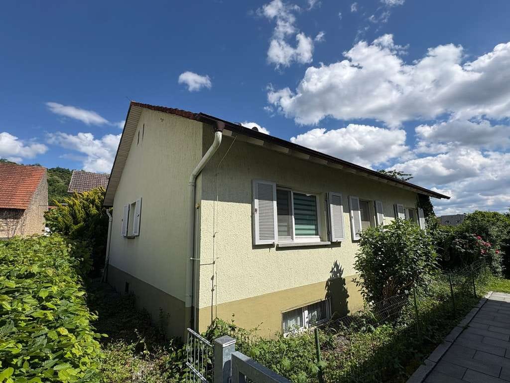 Immobilie in Breisach am Rhein - Familienfreundliches Haus in ruhiger Lage von Niederrimsingen - Bild 1