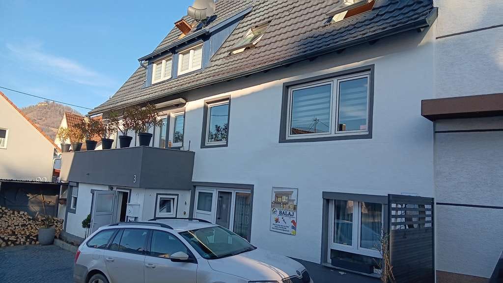 Immobilie in Eningen unter Achalm - Großes Doppelhaus in Eningen u.A. - Bild 1