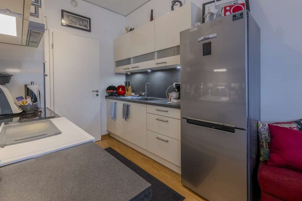 Immobilie in Fürstenfeldbruck - Neuwertige Maisonette mit Terrasse & Balkon - nachhaltig vermietet & wertstabil!
 - Bild 3