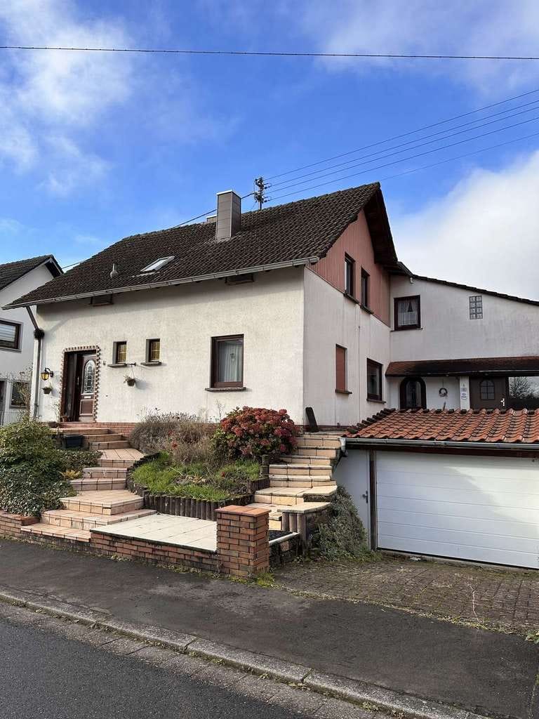 Immobilie in Sankt Wendel - Ihr Projekt 2026 - vielseitig nutzbares Einfamilienhaus in Remmesweiler! - Bild 0