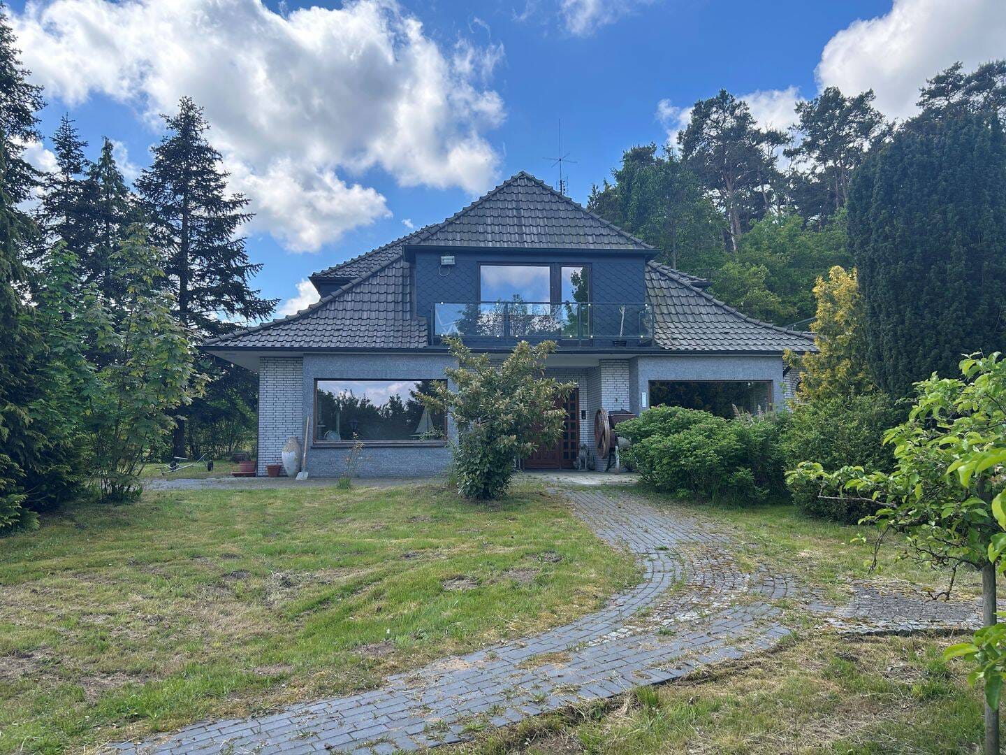 Immobilie in Asendorf - Exklusives Einfamilienhaus mit Remise, großem Waldgrundstück und vielfältigen Nutzungsmöglichkeiten - Bild 0