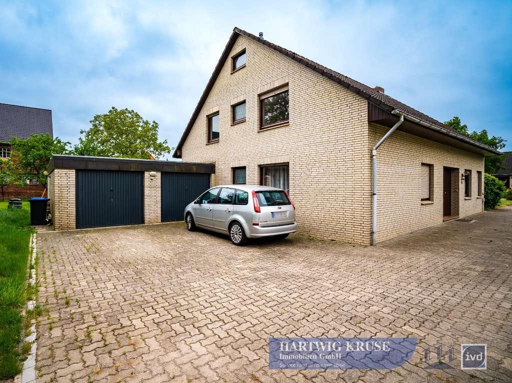 Immobilie in Drochtersen - vermietetes Dopplhaus mit Doppelgarage, Terrasse und Loggia in Drochtersen OT - Bild 4