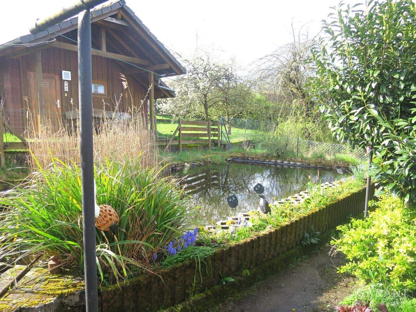Immobilie in Heiligenmoschel - Ein-/Zweifamilienhaus mit schönem Garten - perfekt für die Großfamilie - Bild 2