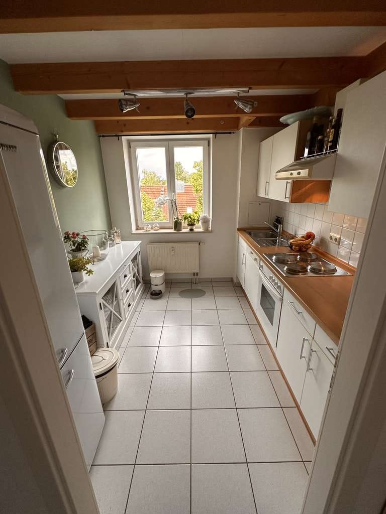 Immobilie in Feldkirchen - PROVISIONSFREI - Wohnen mit Charme und Potenzial – Dachgeschosswohnung mit Galerie in Feldkirchen - Bild 0