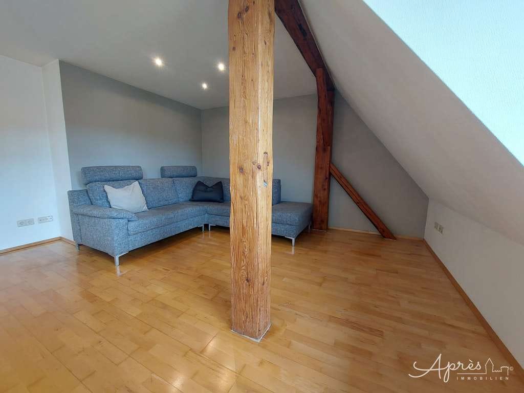 Immobilie in Bräunlingen - Mehr Raum fürs Leben: Ein-Zweifamilienhaus mit Garten und Scheune - Bild 3
