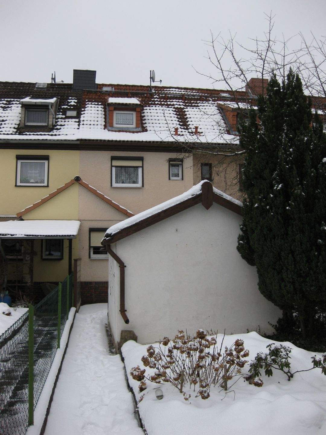 Immobilie in Nordhausen - Reihenhaus mit Garten und Garage! - Bild 2