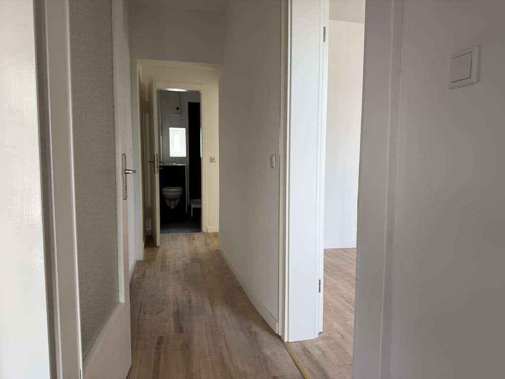 Immobilie in Lauenförde - Provisionsfrei! Sanierte Doppelhaushälfte mit zwei Wohneinheiten und Garten in Lauenförde - Bild 5