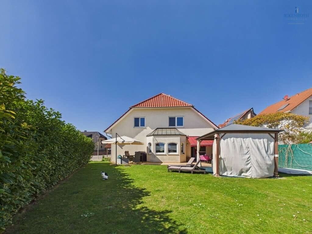 Immobilie in Kindenheim - **Schönes 1-3 Familienhaus (ca. 396m²) mit Garten, Garagen, uvm. - viele Möglichkeiten + tolle Lage! - Bild 0