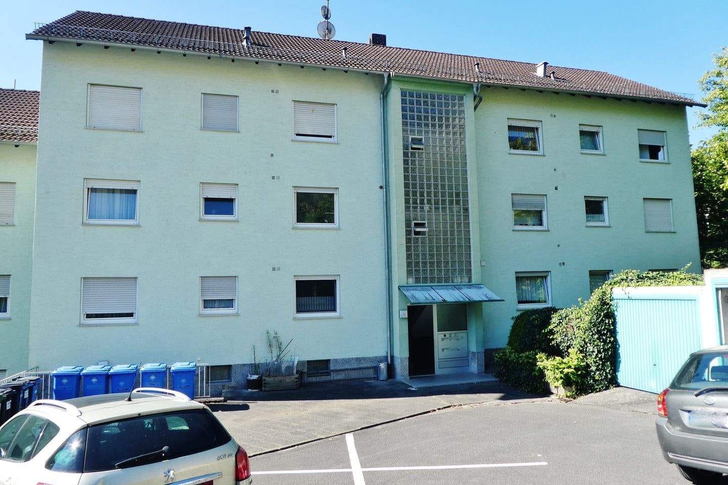 Immobilie in Breuberg - GANESHA-IMMOBILIEN...schöne 4-Zimmer Eigentumswohnung mit Fernblick zu verkaufen ! - Bild 0