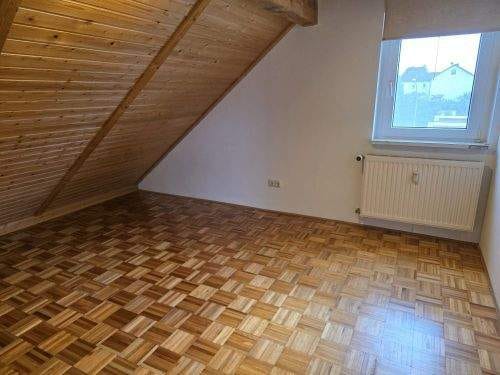 Immobilie in Waigolshausen - 3-Familien-Haus in 97534 Waigolshausen (ID 10034) - Bild 2