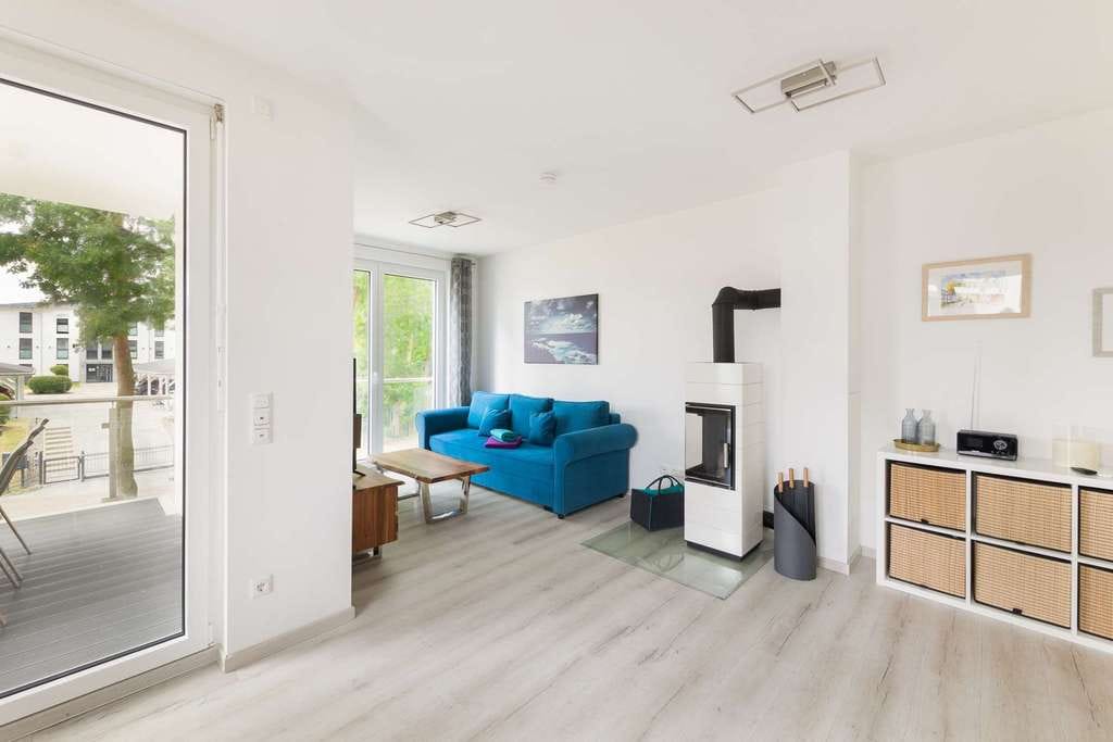 Immobilie in Zirchow - Mit Einbauküche, Kamin, Sauna, Rollläden usw.: Moderne & barrierefreie Ferienwohnung auf Usedom - Bild 2