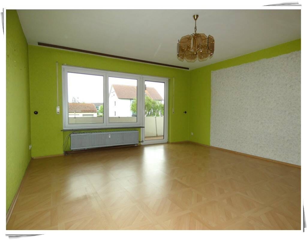 Immobilie in Schillingsfürst - 4-Zimmer-Eigentumswohnung mit schönem Balkon, Einbauküche und Garage - Bild 3