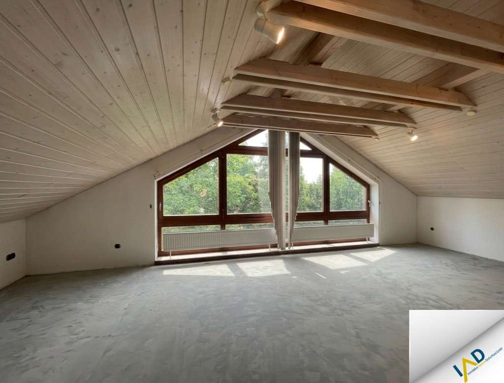 Immobilie in Ergolding - Endlich Platz! Freistehendes Einfamilienhaus mit Garten – bereit für Ihre Ideen. - Bild 1