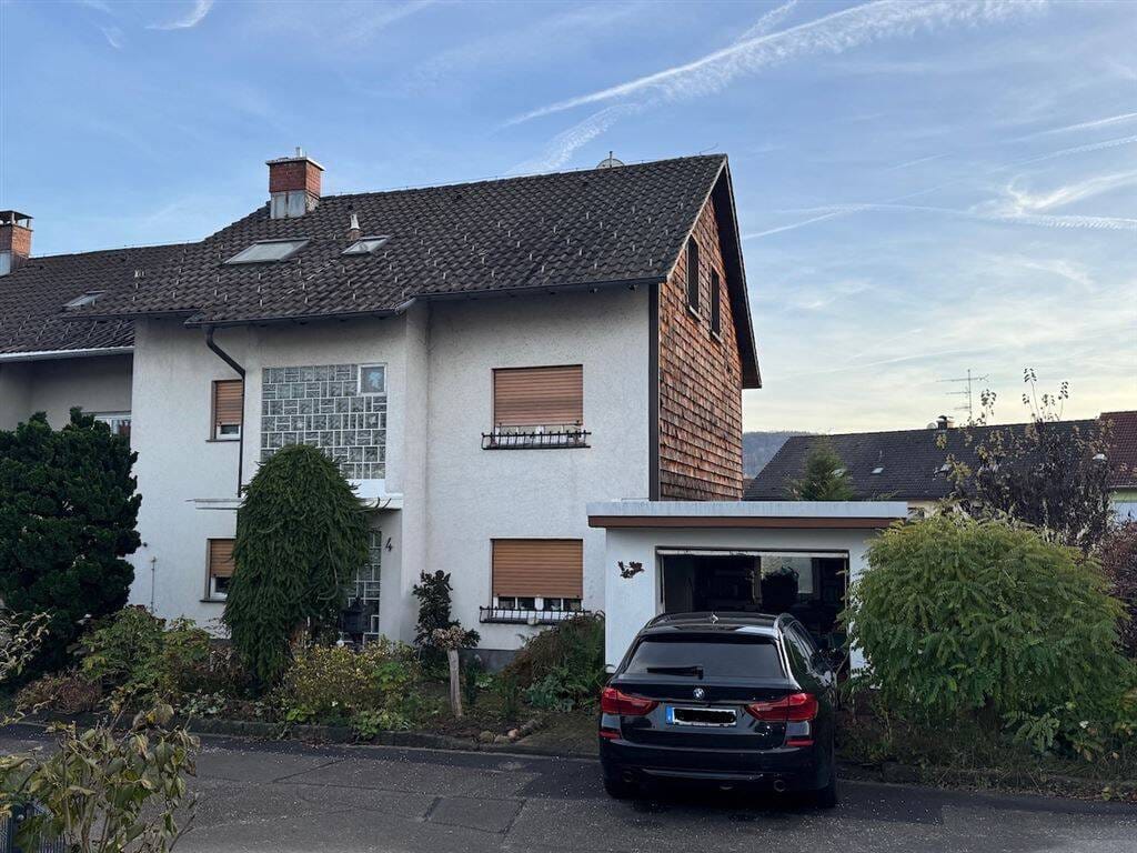 Immobilie in Lauchringen - *Gut*Günstig*Großzügig* Einfamilien-DH in Lauchringen! - Bild 1