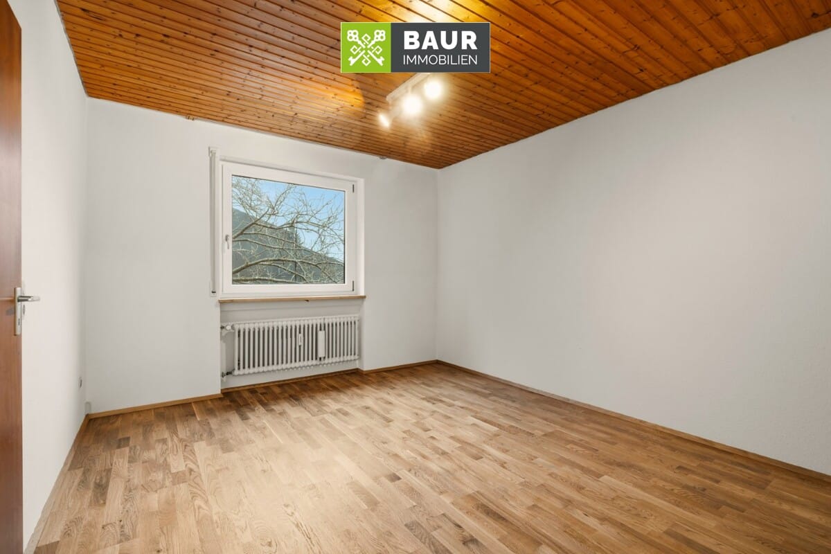 Immobilie in Elchingen - 360° | Traumhafte Hanglage mit Alpenblick – Großzügiges Wohnen mit Einliegerwohnung auf über 300 m² - Bild 4