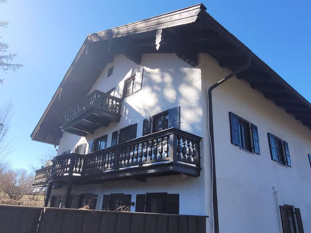 Immobilie in Gmund - Panoramablick & Ausbaupotential - einzigartige Dachgeschosswohnung in Seenähe - Bild 3