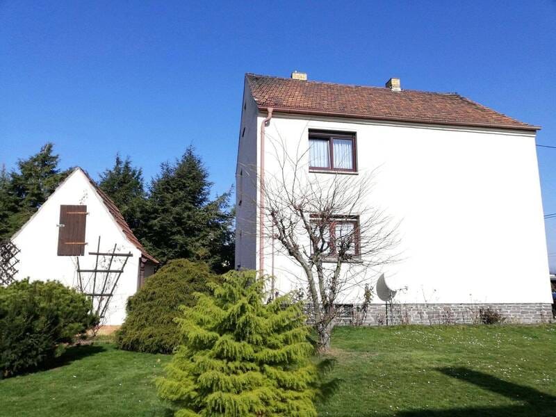 Immobilie in Großpösna - Viel Platz zur Erholung und Entspannung in großzügigem Einfamilienhaus mit gepflegtem Grundstück in Großpösna - Bild 0
