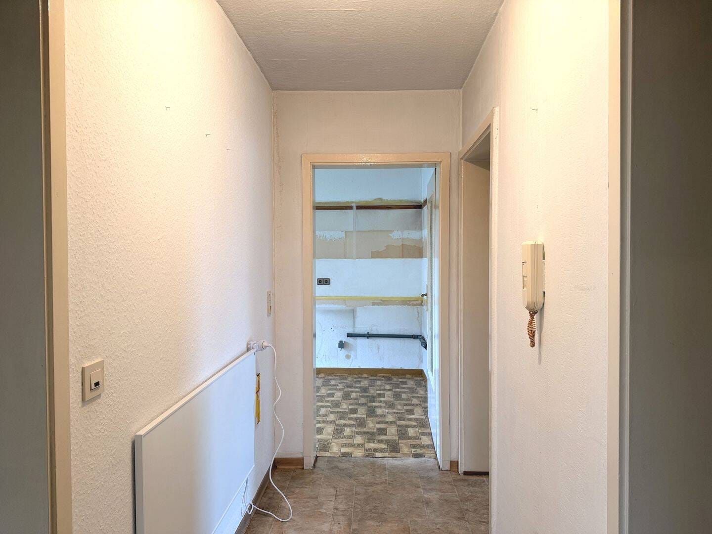 Immobilie in Hofgeismar - 2 Doppelhaushälften mit 6 Wohneinheiten in Hofgeismar-Hümme - Bild 1