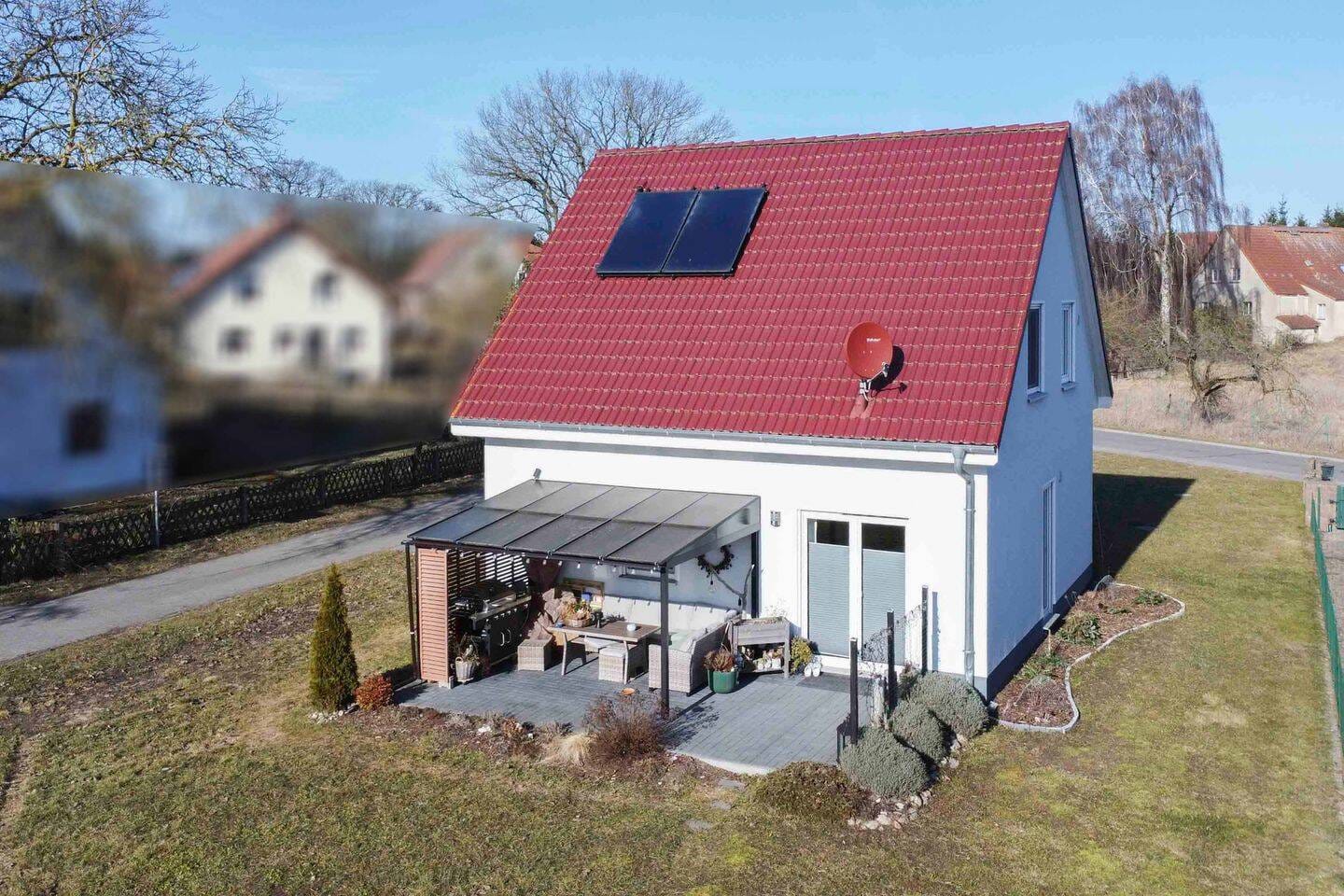 Immobilie in Feldberger Seenlandschaft - Modernes 4-Zimmer-EFH (BJ 2020) mit großem Garten & Feldblick - ideal für Familien - Bild 1