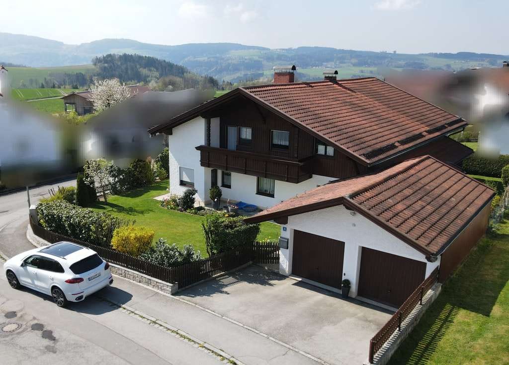 Immobilie in Untergriesbach - Zuhause für`s Herz!
Wohn(t)raum in toller, sonniger Lage. Mega Garten und alles bestens gepflegt. - Bild 0