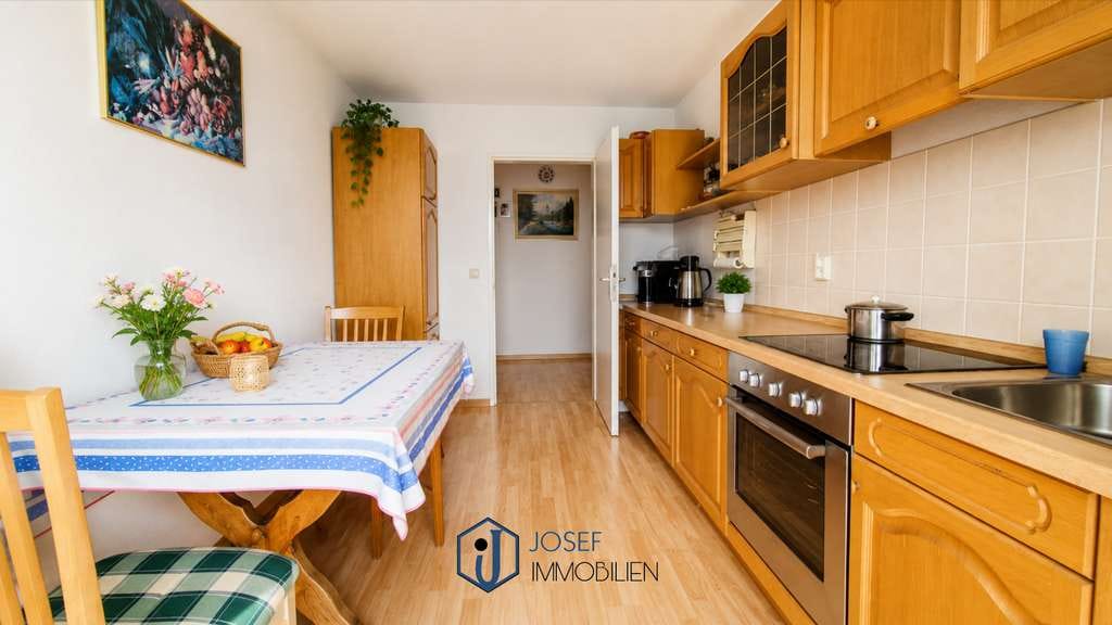 Immobilie in Süßen - Gepflegte 2-Zimmer-Eigentumswohnung mit Balkon und Aufzug in gefragter Wohnlage von Süßen! - Bild 3