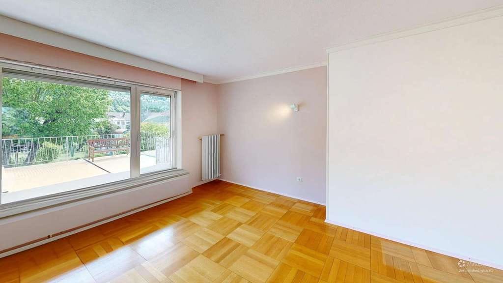Immobilie in Hauptstuhl - Großzügiges Zweifamilienhaus mit Echtholzboden und Photovoltaikanlage in Hauptstuhl - Bild 2