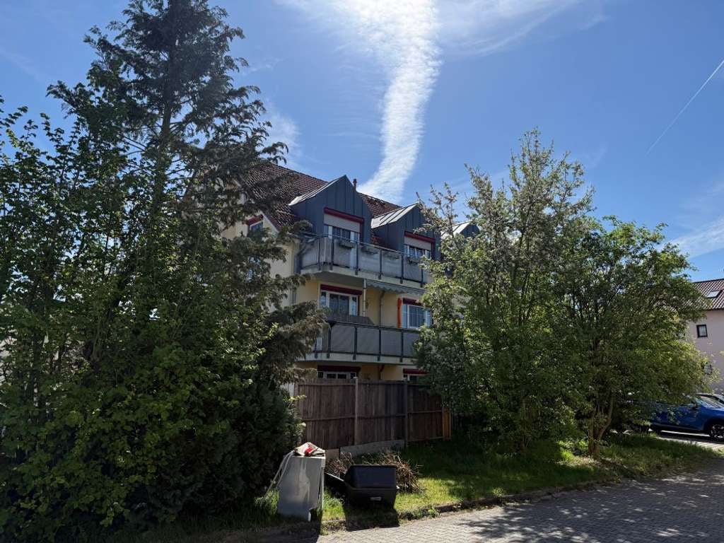 Immobilie in Tegernheim - Perfekt gelegene 3-Zimmer Galerie Wohnung in Tegernheim bei Regensburg - Bild 1
