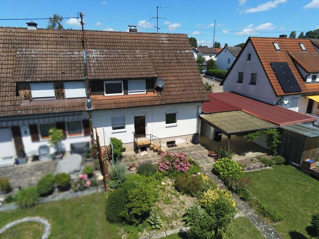 Immobilie in Munderkingen - Charmante Doppelhaushälfte mit Traumgarten und großem Potenzial in ruhiger Lage - Bild 1