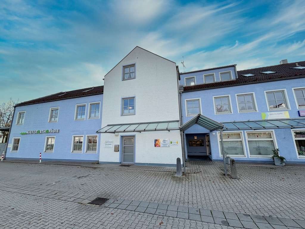 Immobilie in Nittendorf - Großzügige 4 Zimmer Wohnung - Bild 0