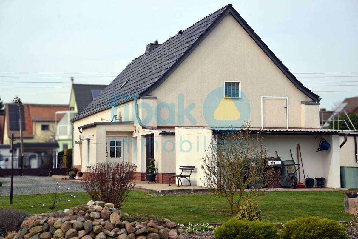 Immobilie in Eilenburg - Ein Haus mit zwei Einheiten - modernisiert und ideal für mehrere Generationen - Bild 2