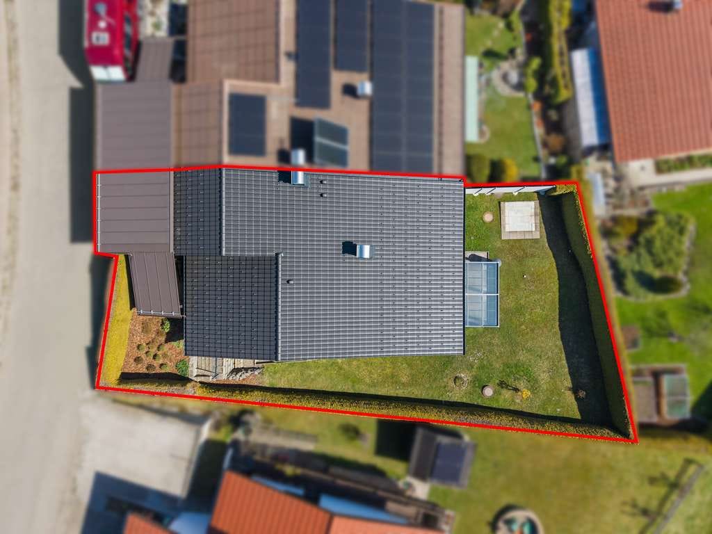 Immobilie in Scheidegg - DHH mit Bergblick in Scheidegg – top gepflegt, modernisiert & mit Garten + Terrasse - Bild 2