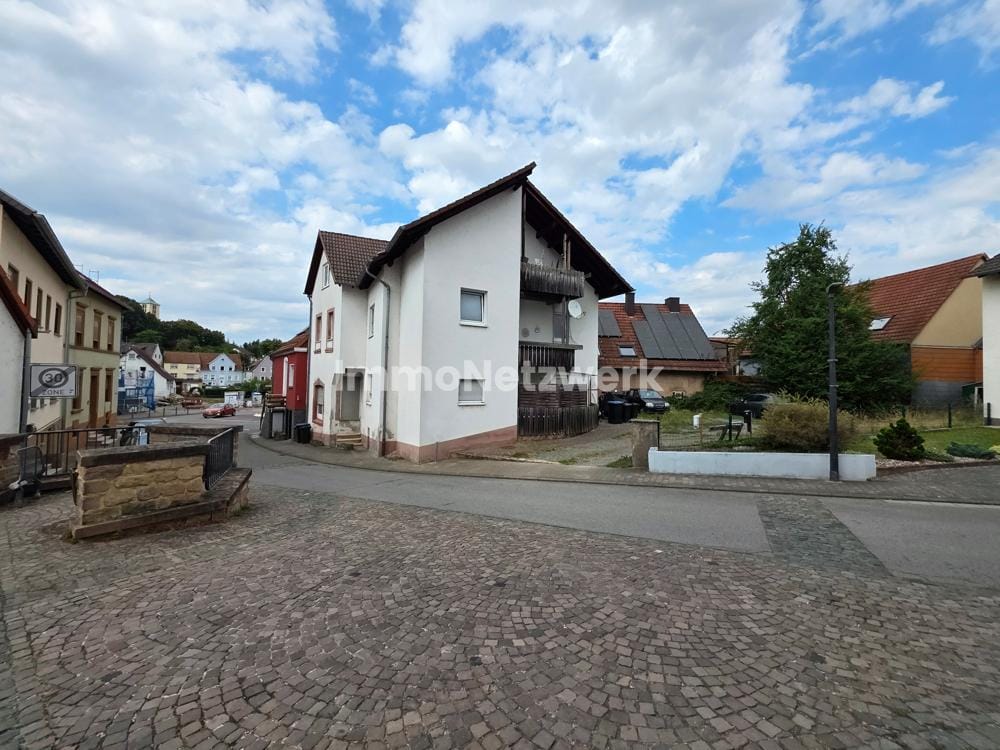 Immobilie in Brücken (Pfalz) - 3-Familienhaus in Brücken in zentraler Lage - Selbst nutzen? oder als Mietobjekt! - Bild 2