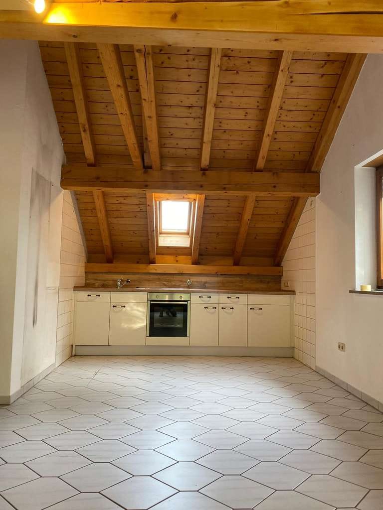 Immobilie in Unterföhring - Attraktive 2-Zimmer-Dachterrassenwohnung am Isarhochufer in Unterföhring in einer Villa mit 6 Whg - Bild 4