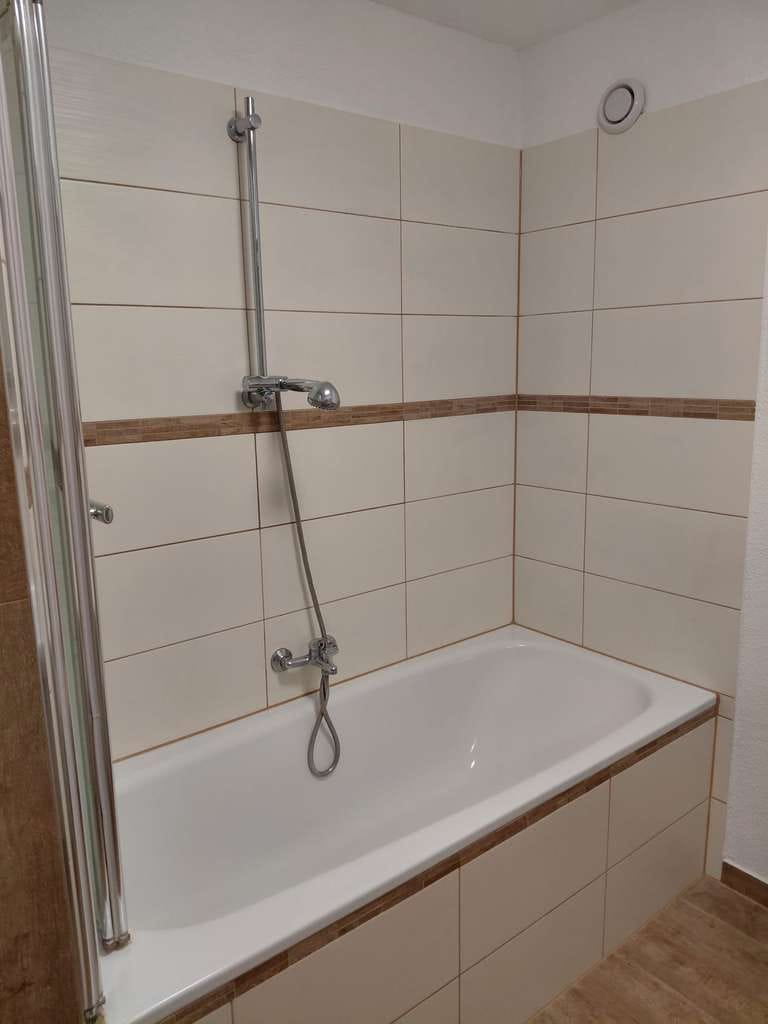 Immobilie in Hügelsheim - Helle 3-Zimmer Wohnung im 3. OG mit Balkon in Hügelsheim - Bild 2
