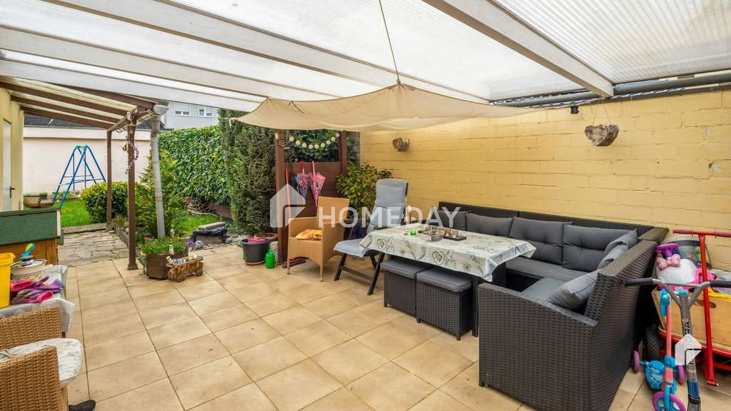 Immobilie in Frechen - Top gepflegtes Reihenendhaus mit Garten, Terrasse und tollem Grundriss in zentraler Lage - Bild 1