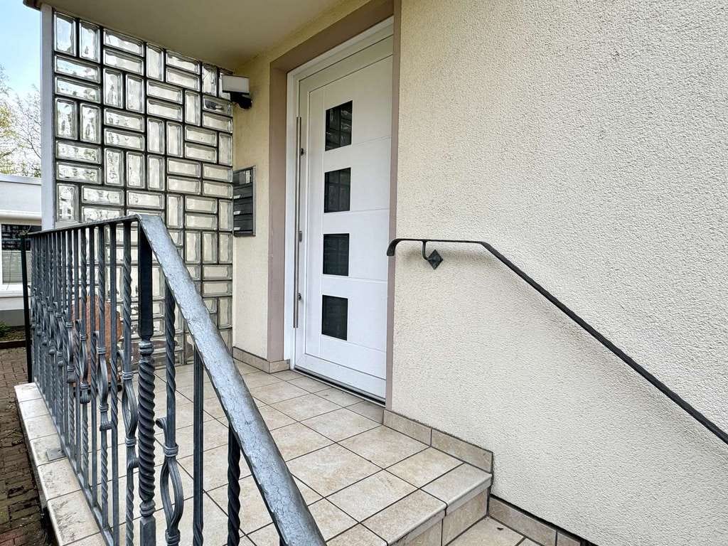 Immobilie in Wunstorf - RUDNICK bietet 112 m² WOHNQUALITÄT – großzügige 3-Zimmer-Wohnung mit Südbalkon - Bild 2