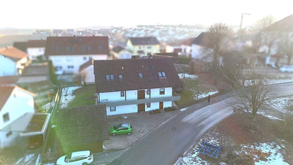 Immobilie in Wolfersdorf - Attraktives Haus! Selbstbezug und/oder Kapitalanlage...! - Bild 2