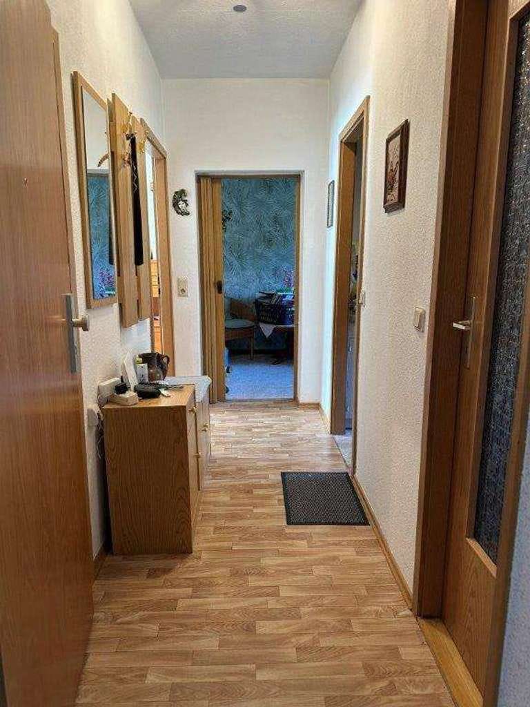 Immobilie in Kaulsdorf - Gepflegte 3 Zi.-Wohnung mit Balkon und Einbauküche - Bild 4