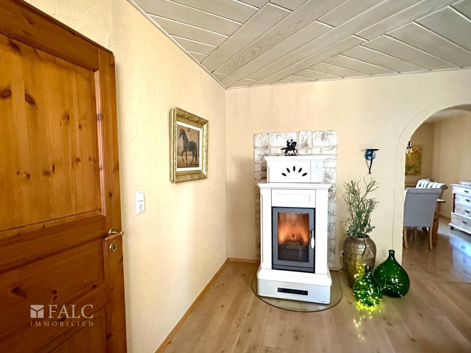 Immobilie in Wadgassen - Mollig warm mit Kamin: Wunderbares, kleines Landhaus! - Bild 3