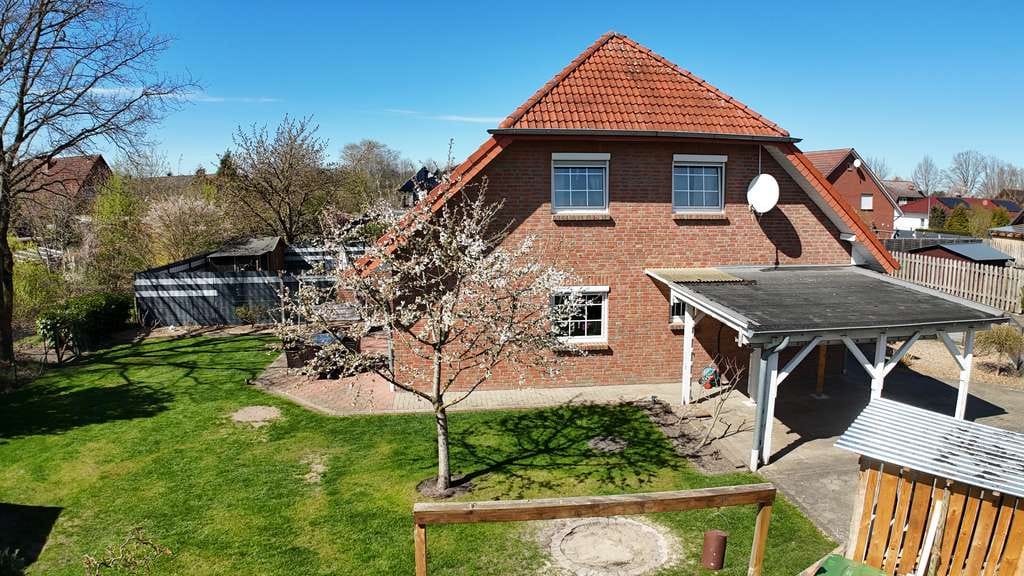 Immobilie in Müden (Aller) - Sehr gepflegte Doppelhaushälfte mit Carport in ruhiger Lage - Bild 2