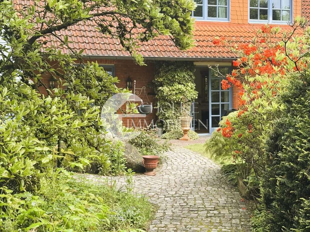 Immobilie in Rosche - Stilvolle Eleganz trifft Familienidylle – Exklusives Wohnen am Feldrand - Bild 2