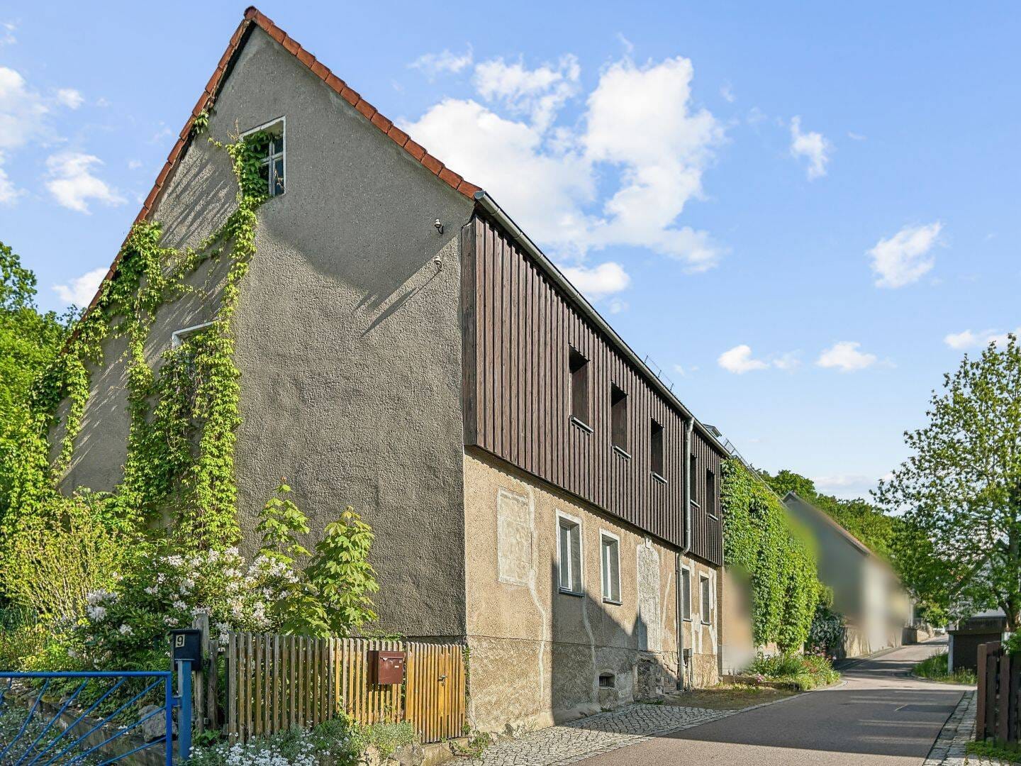 Immobilie in Nossen - Nossen - Innerstädtisch gelegenes Einfamilienhaus mit Gestaltungspotential und großem Grundstück - Bild 0