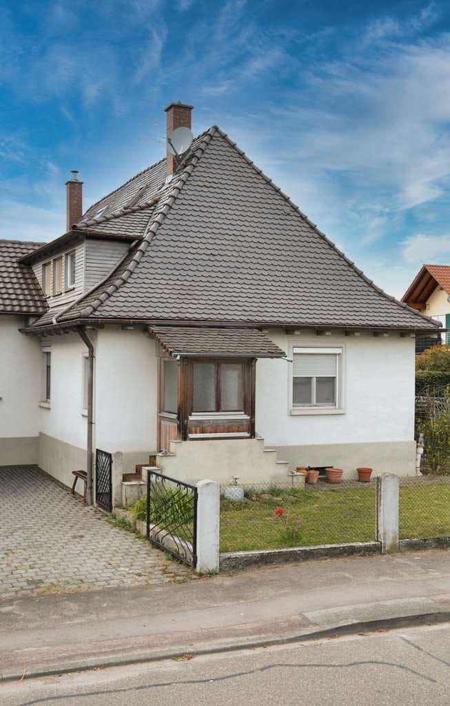 Immobilie in Kappel-Grafenhausen - Attraktive Doppelhaushälfte in Kappel-Grafenhausen - Bild 1