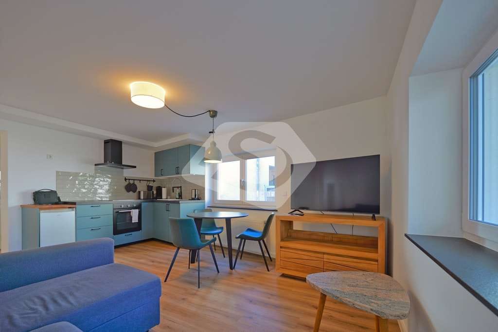 Immobilie in Vogtsburg im Kaiserstuhl - 2-ZIMMER-ZUHAUSE MIT WOHLFÜHLCHARAKTER - Bild 0