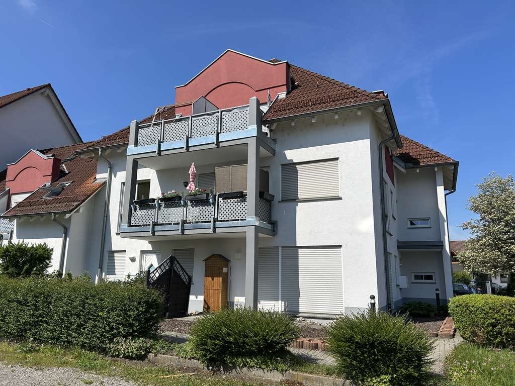 Immobilie in Meckenbeuren - Schöne 2,5  Zimmer-Wohnung in Meckenbeuren mit ca. 3,63 % Rendite - Bild 0