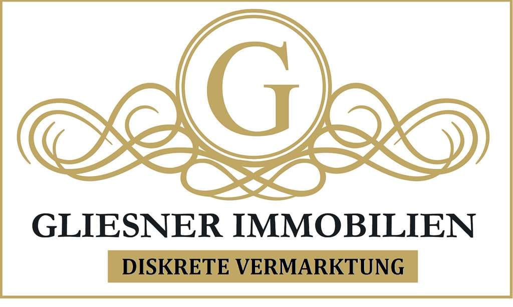 Immobilie in Trassenheide - Kapitalanlage Ostsee: Saniertes Villenanwesen zur Ferienvermietung mit 9 Appartements - Bild 0