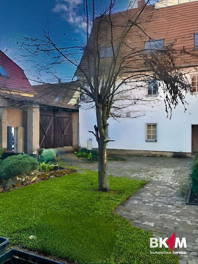 Immobilie in Jena - Denkmalgeschütztes Mehrfamilienhaus sucht neuen Besitzer - Bild 1