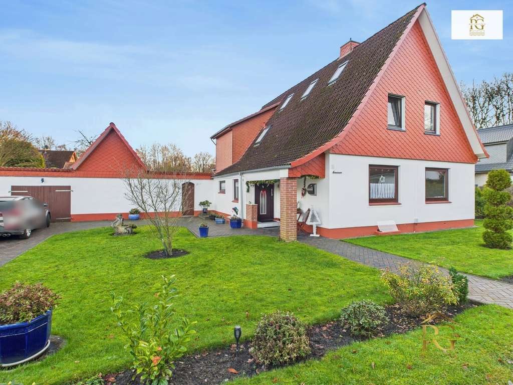 Immobilie in Schiffdorf - Generationenhaus - modernisiert - in toller ruhiger Lage nah an Bremerhaven - Bild 0